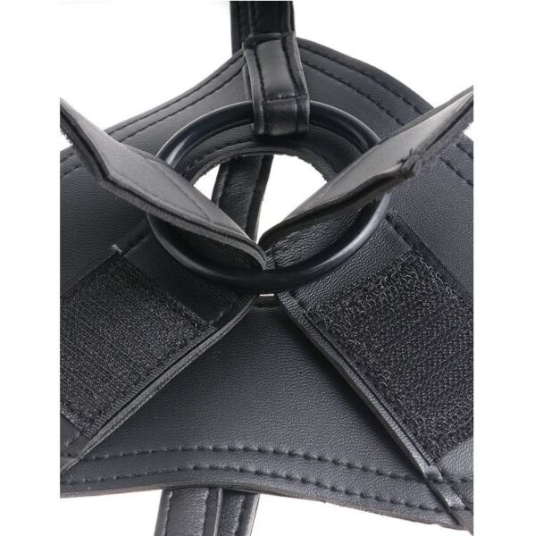 Strap-on pas z realističnim dildom King Cock Strap-On Harness, z osnovo s priseskom