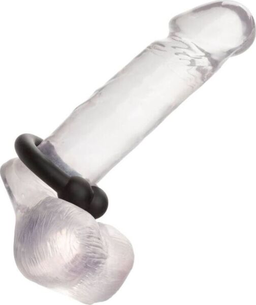 Obroček za penis CalExotics Alpha Muscle Ring iz črnega silikona