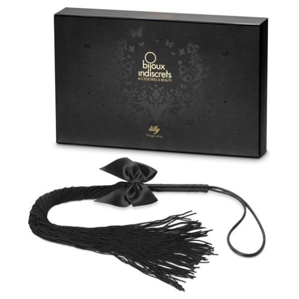 Bič s resicami Lilly Fringe Whip znamke Bijoux Indiscrets