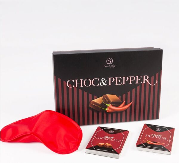 Igra s kartami Secret Play Choc & Pepper s čokoladnimi in pikantnimi karticami ter prevezo za oči