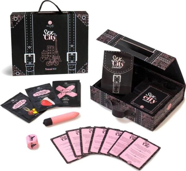 Potovalni komplet Secret Play Sex in the City s kartami, mini vibratorjem, kamasutra kocko in vrečkami za enkratno uporabo