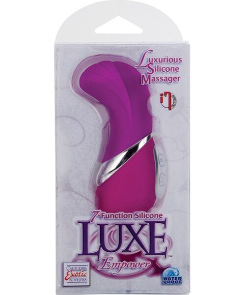 Rožnat mini vibrator Calexotics Silicone Luxe Empower z ukrivljeno konico z izbočenimi črtami